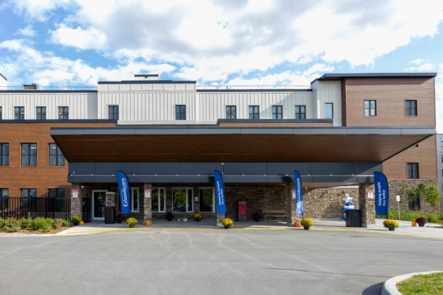 Extendicare Crossing Bridge Sittsville